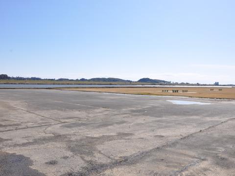 つつみ会館　駐車場01