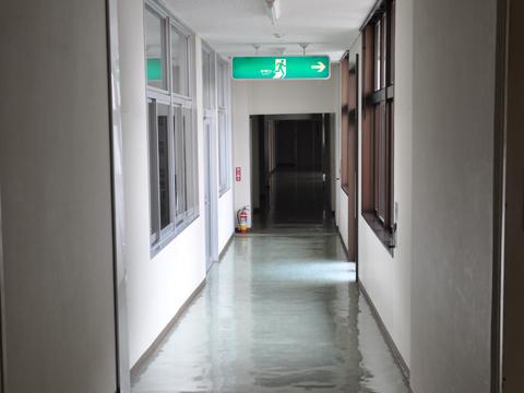 農村環境改善センター内観01